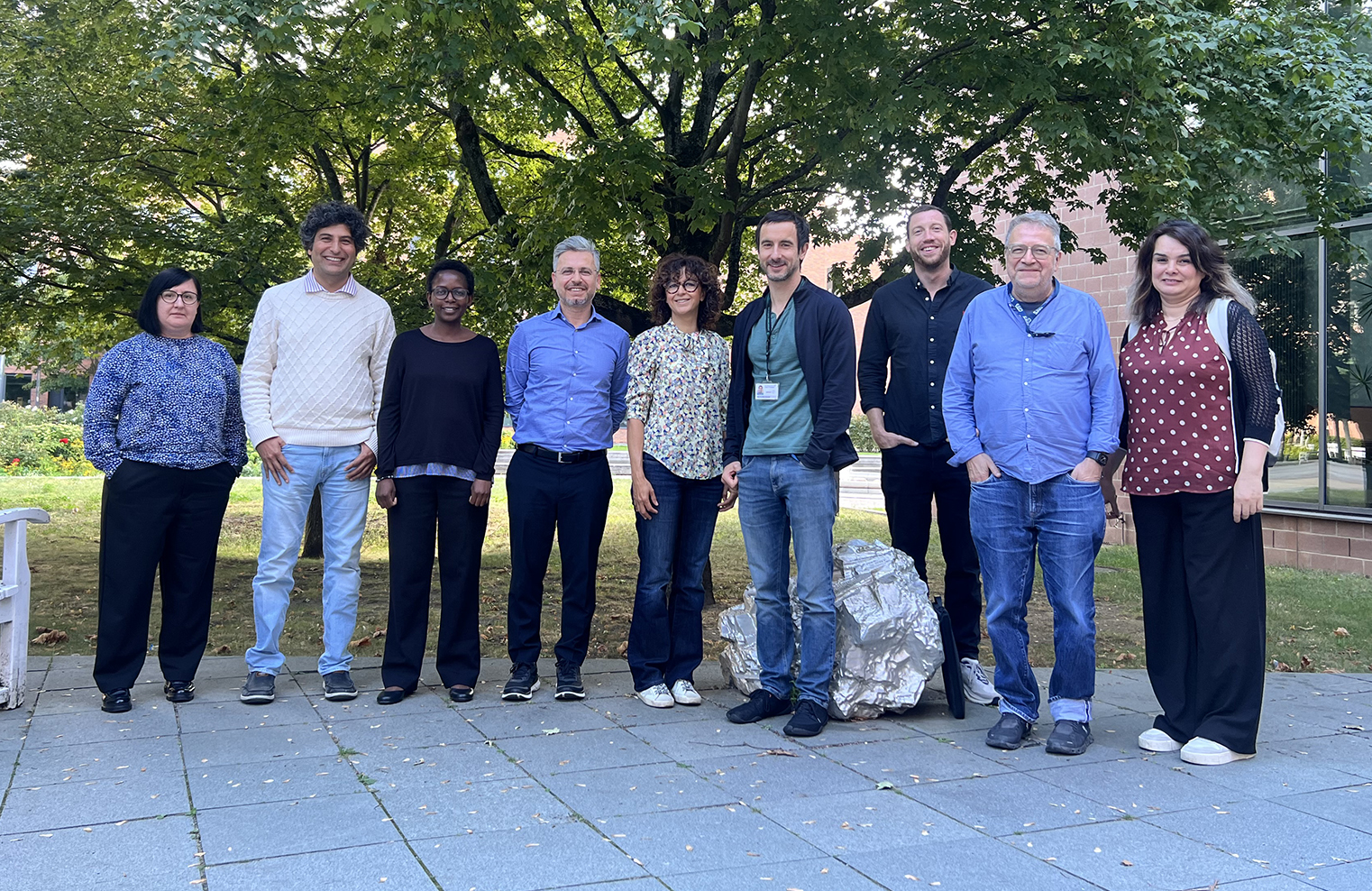 group photo outside